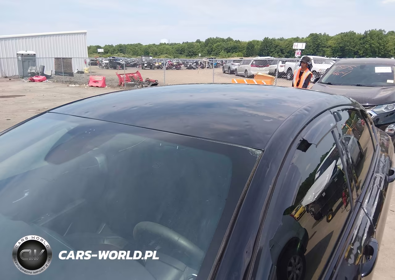 2016 Chrysler 200 S VIN:1C3CCCBBXGN130325 - 17