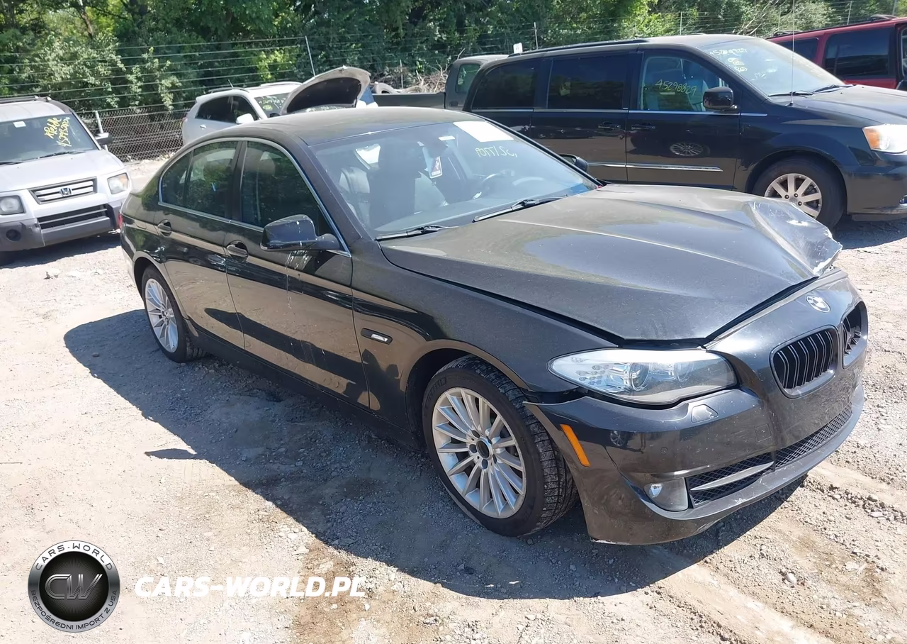 2013 BMW 535I xDrive – zdjęcie 1 z 16