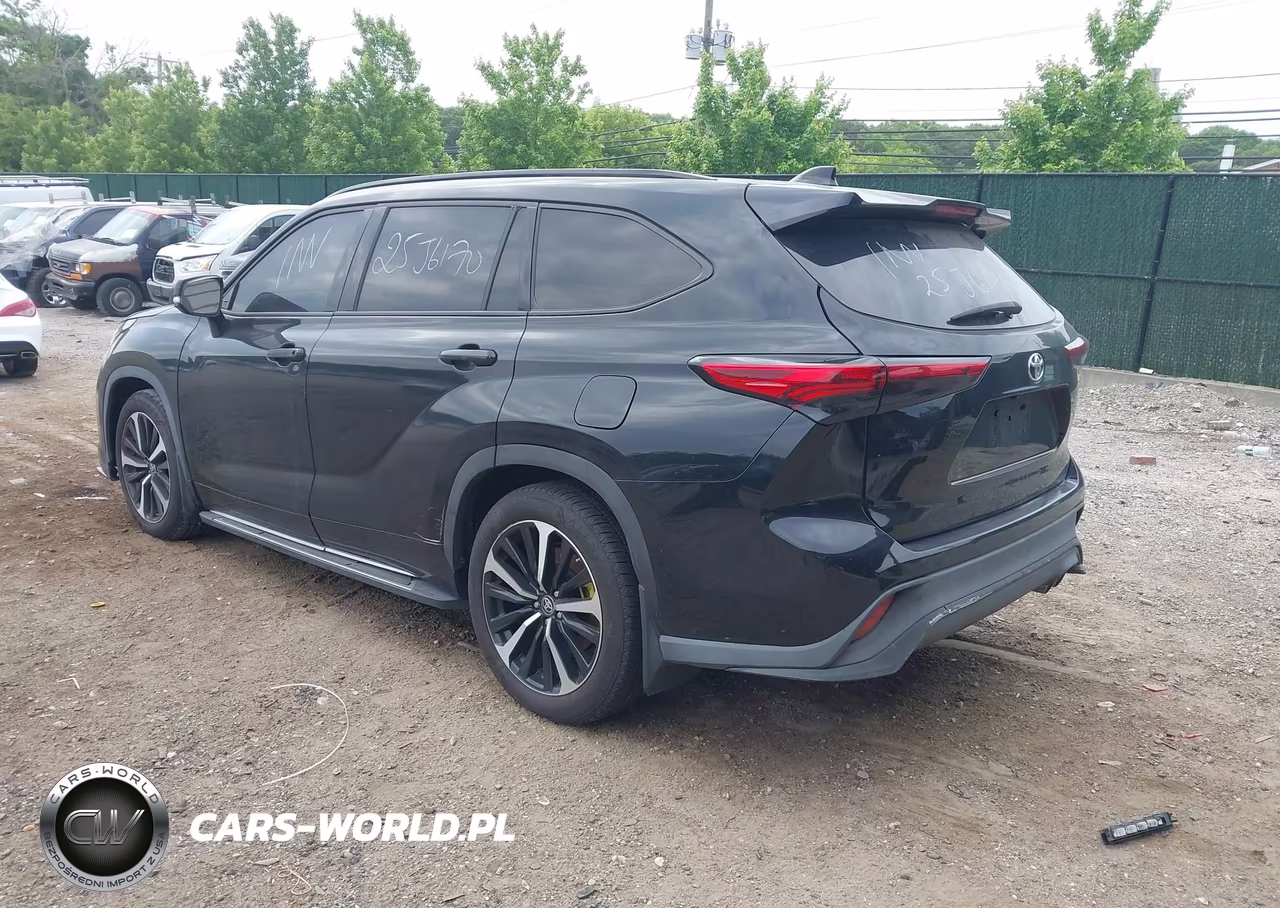 2021 Toyota Highlander Xse VIN:5TDJZRBH4MS111882 - 3