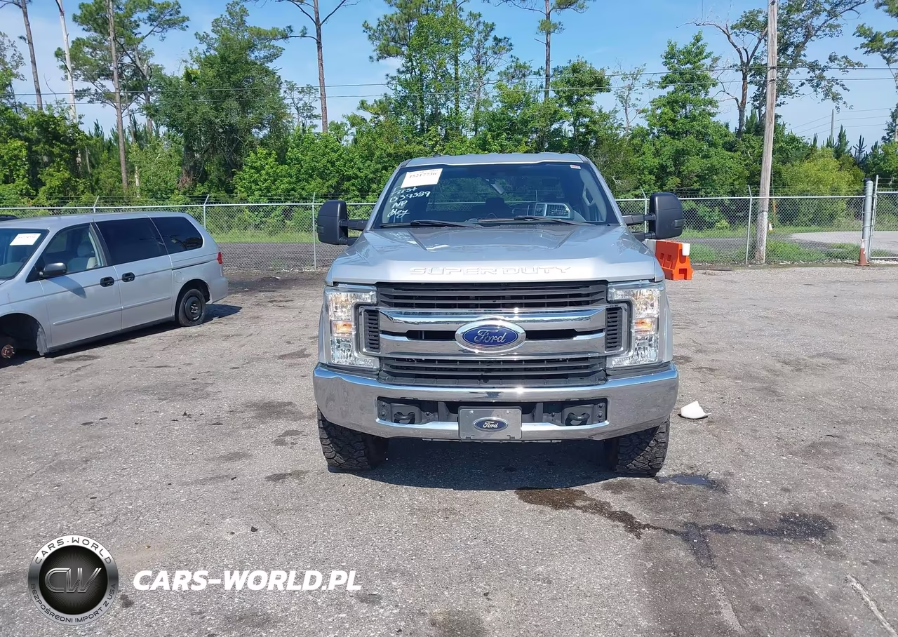 2018 Ford F-250 Xlt VIN:1FT7W2B63JEB39389 - 12