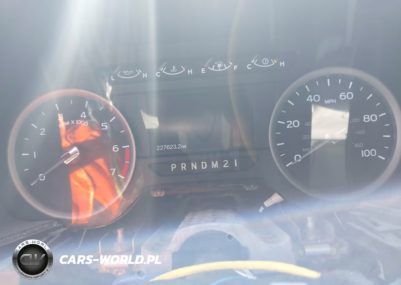 2018 Ford F-250 Xlt VIN:1FT7W2B63JEB39389 - 7