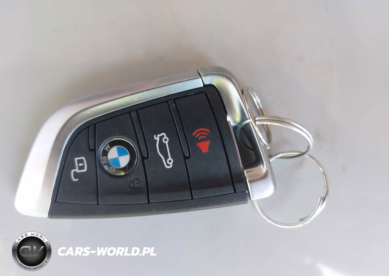 2025 BMW M3 Competition xDrive VIN:WBS33HJ0XSFU24098 - 11