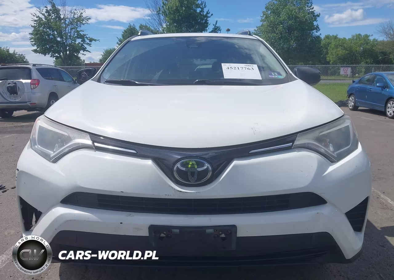 2017 Toyota Rav4 Le VIN:JTMBFREV5HJ130992 - 12