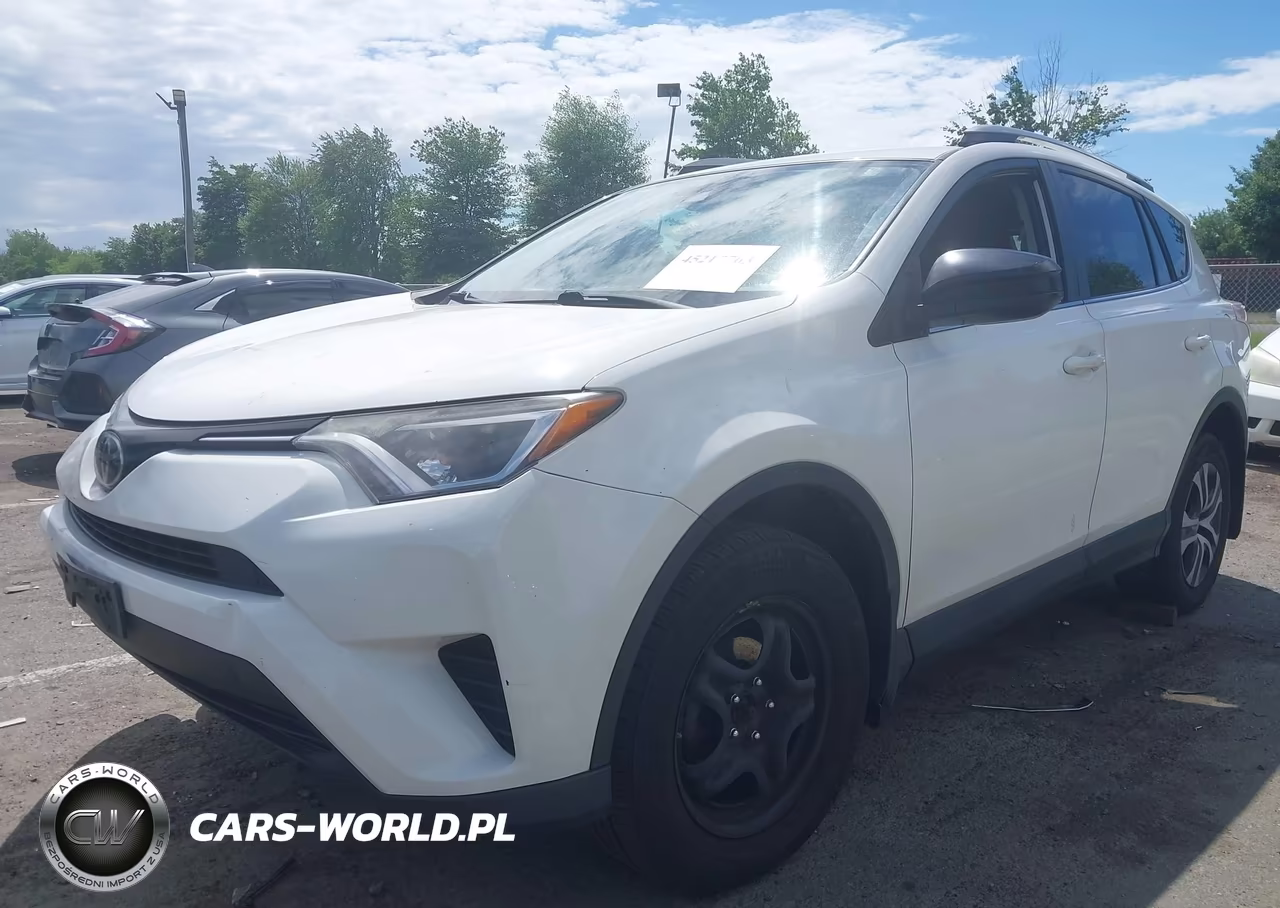 2017 Toyota Rav4 Le VIN:JTMBFREV5HJ130992 - 2