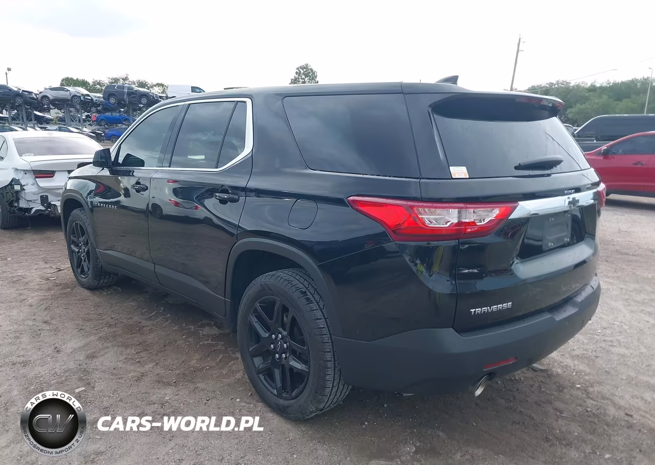 2020 Chevrolet Traverse Fwd Ls VIN:1GNERFKW7LJ130489 - 3