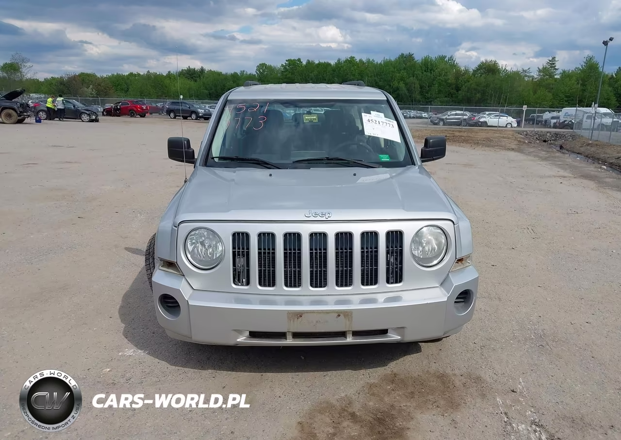 2008 Jeep Patriot Sport VIN:1J8FT28028D551688 - 13