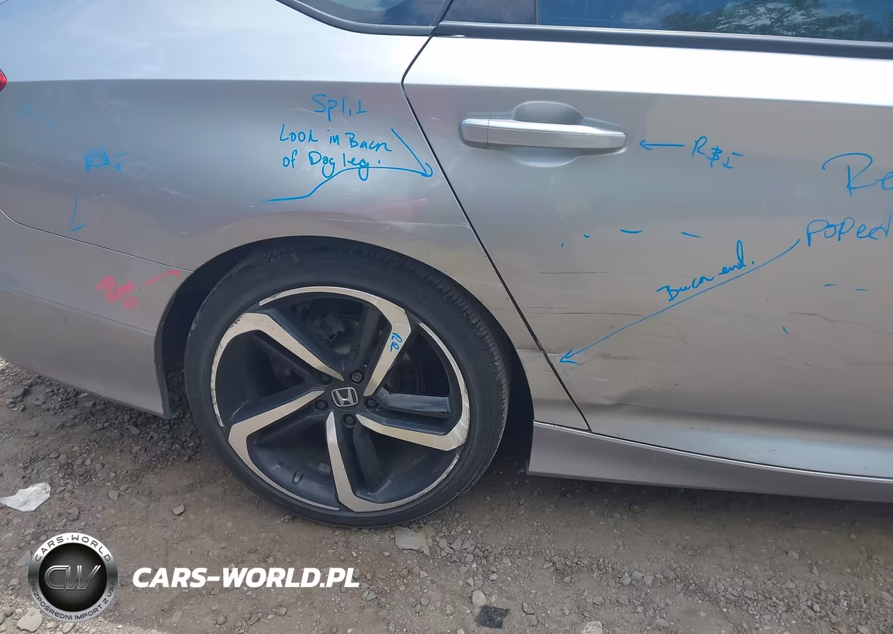 2018 Honda Accord Sport VIN:1HGCV1F37JA263721 - 18