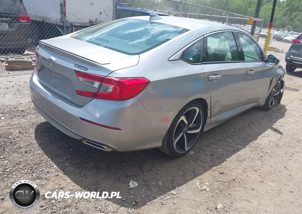 2018 Honda Accord Sport VIN:1HGCV1F37JA263721 - 4