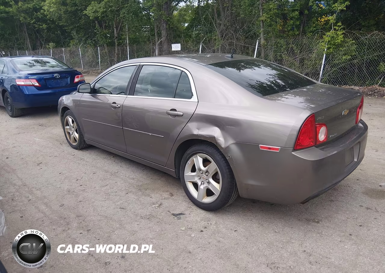 2011 Chevrolet Malibu Ls VIN:1G1ZB5E11BF357597 - 3