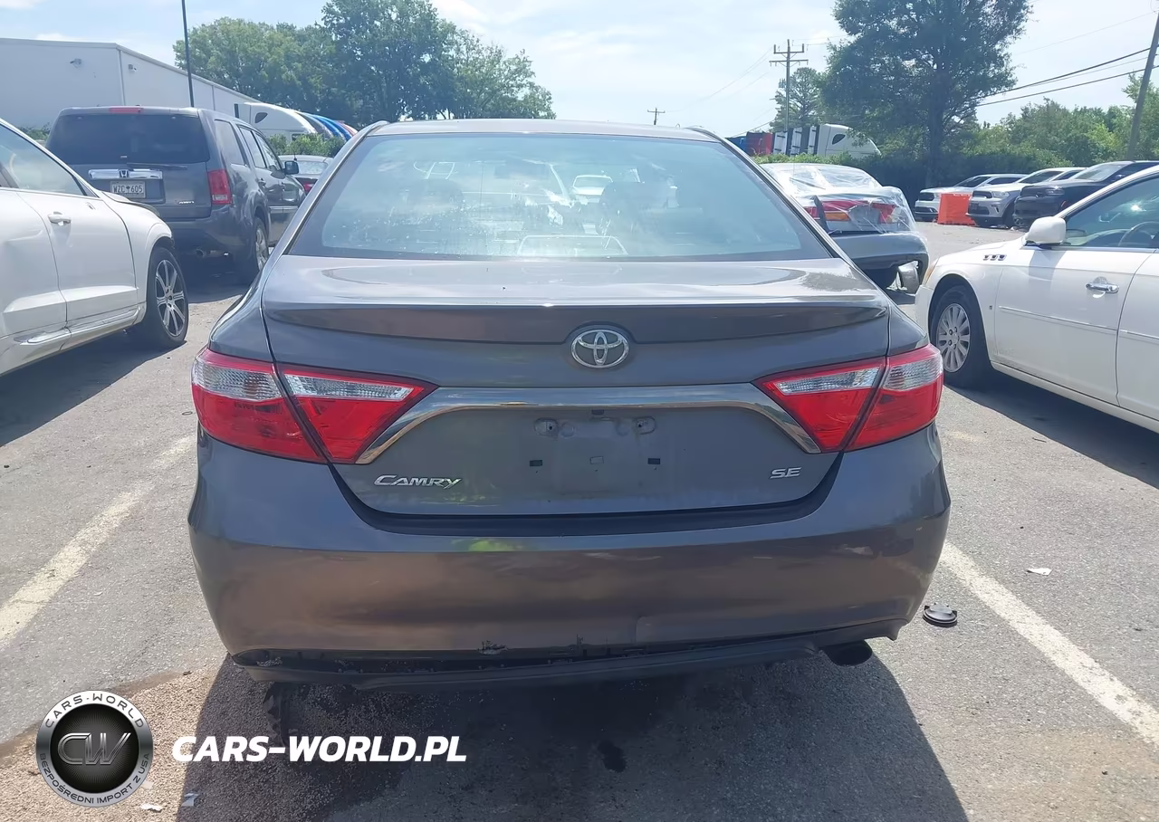 2017 Toyota Camry Se VIN:4T1BF1FK5HU765906 - 16