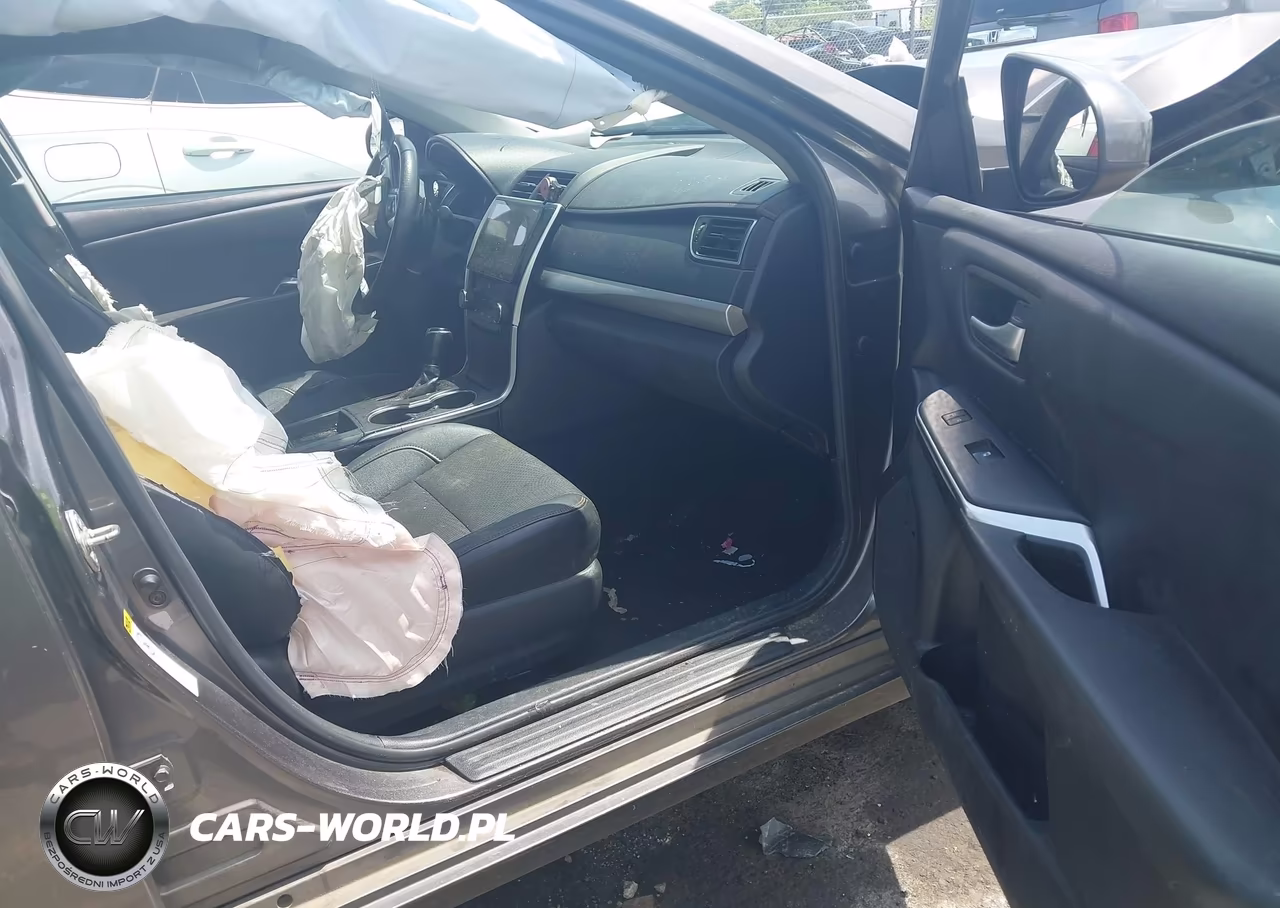 2017 Toyota Camry Se VIN:4T1BF1FK5HU765906 - 5