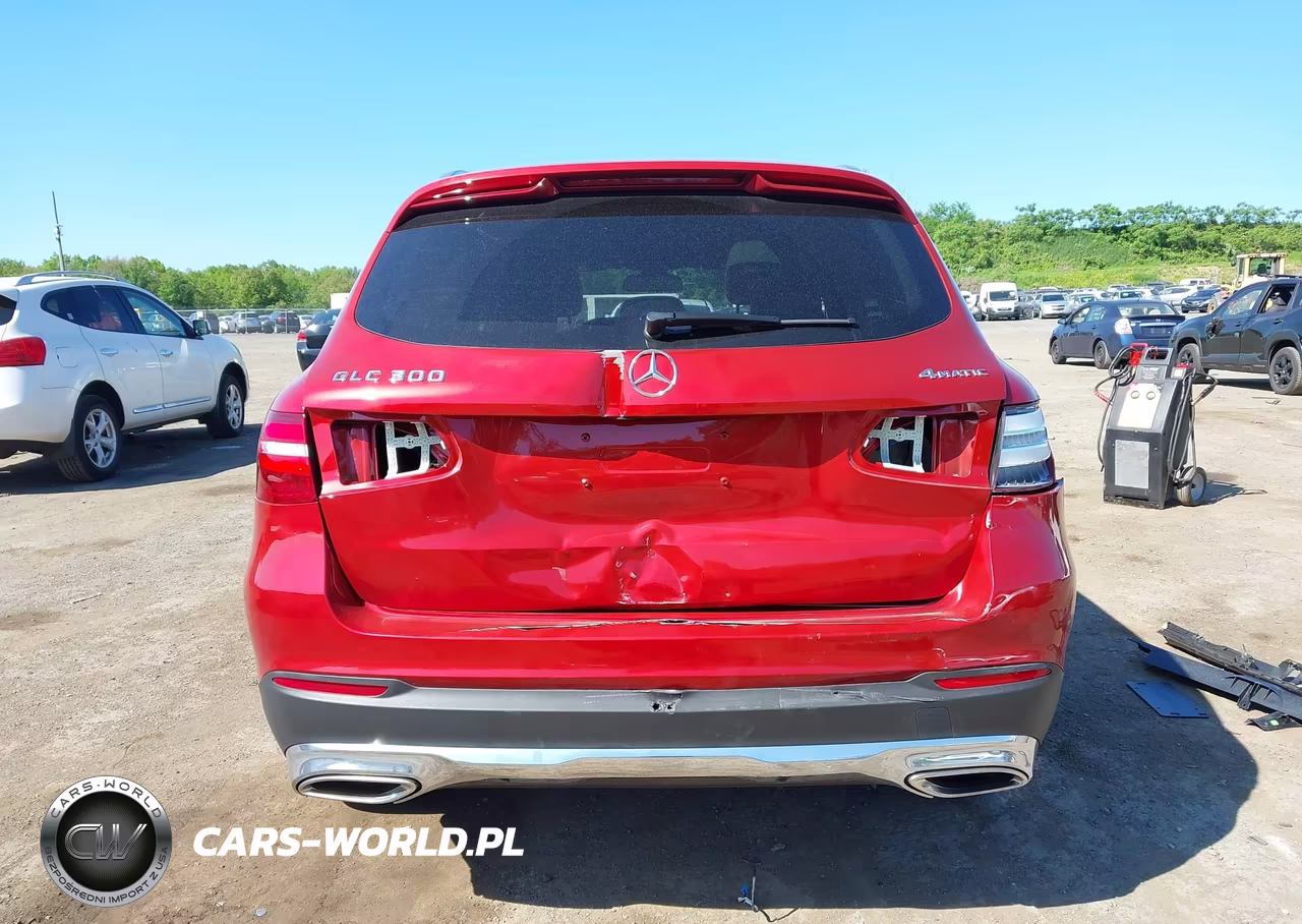 2018 Mercedes-Benz Glc 300 4Matic VIN:WDC0G4KB8JV105871 - 17