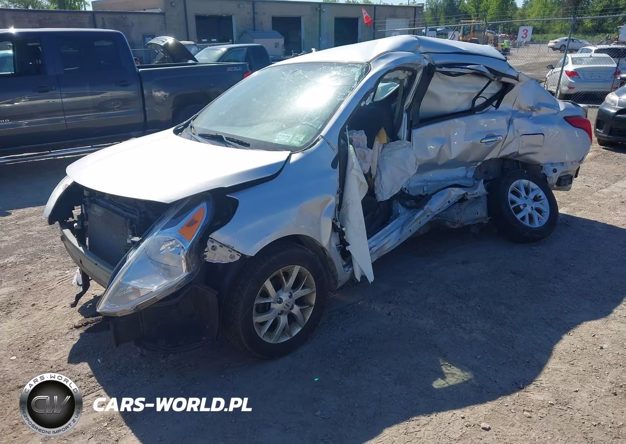 2018 Nissan Versa 1.6 Sv VIN:3N1CN7AP4JL863670 - 2