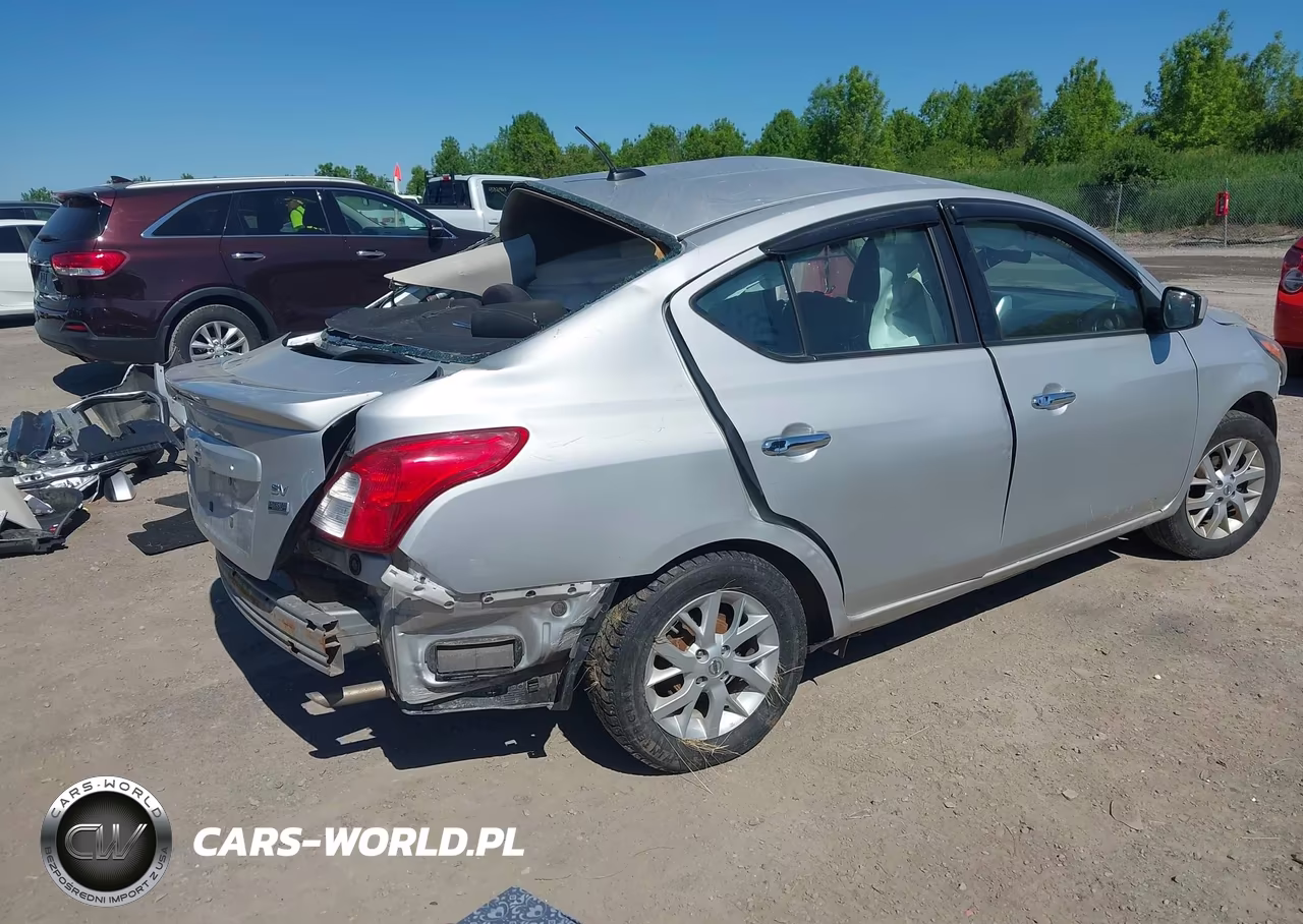 2018 Nissan Versa 1.6 Sv VIN:3N1CN7AP4JL863670 - 4