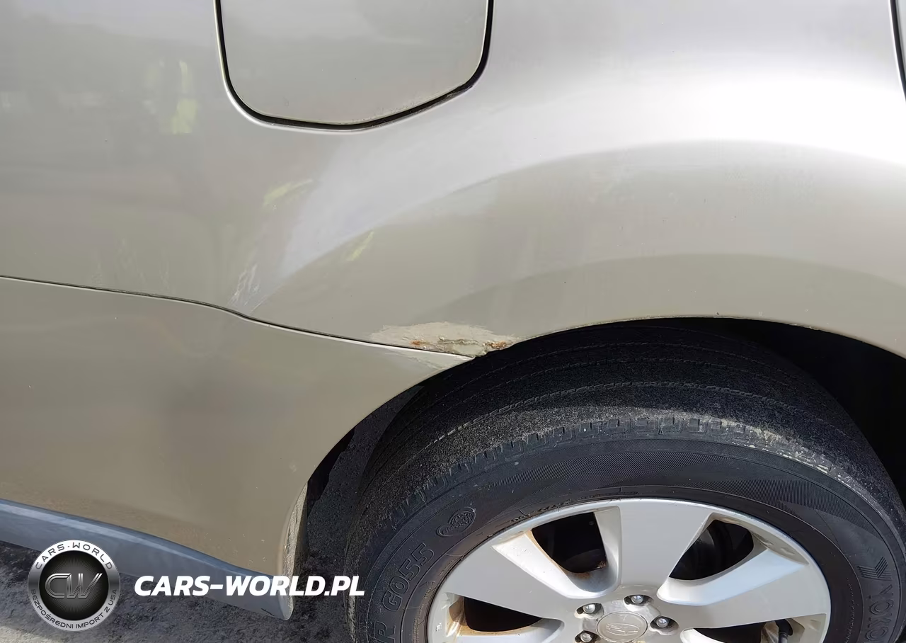 2010 Subaru Outback 2.5I Limited VIN:4S4BRBKC1A3381211 - 6