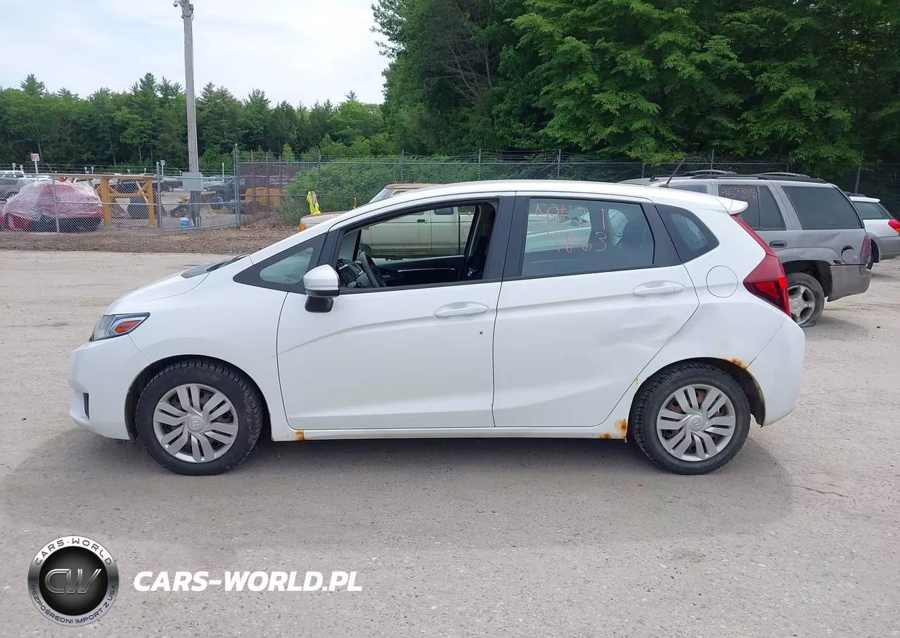 2015 Honda Fit Lx VIN:3HGGK5H53FM743989 - 14