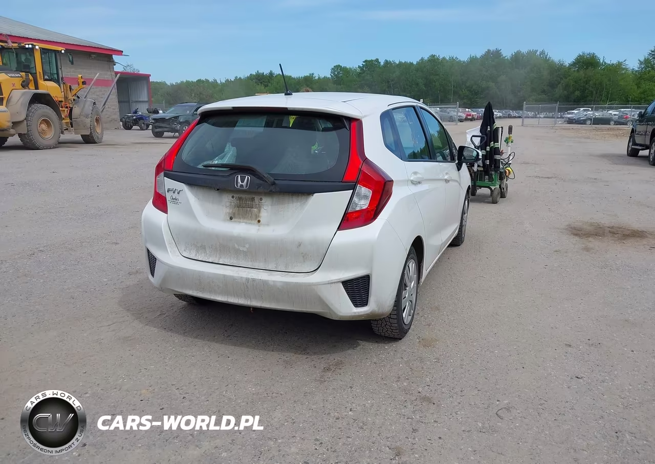 2015 Honda Fit Lx VIN:3HGGK5H53FM743989 - 4