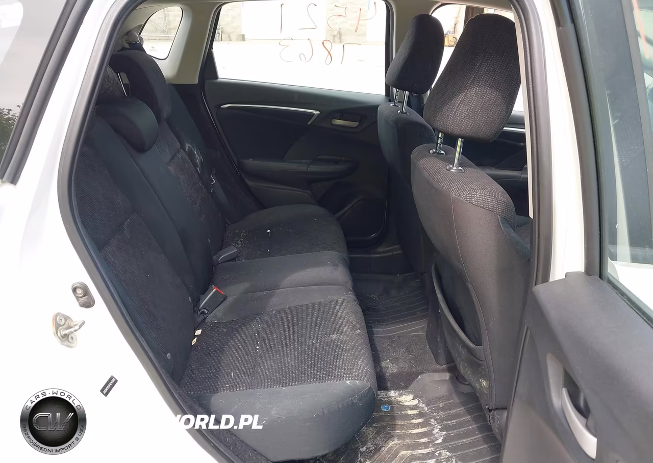 2015 Honda Fit Lx VIN:3HGGK5H53FM743989 - 8