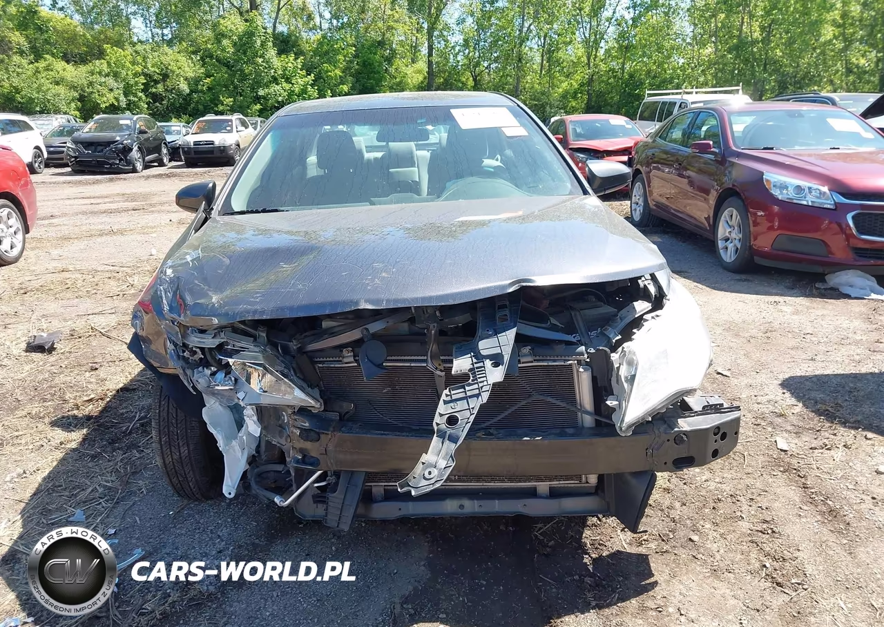 2014 Toyota Camry Le VIN:4T4BF1FK8ER382835 - 12
