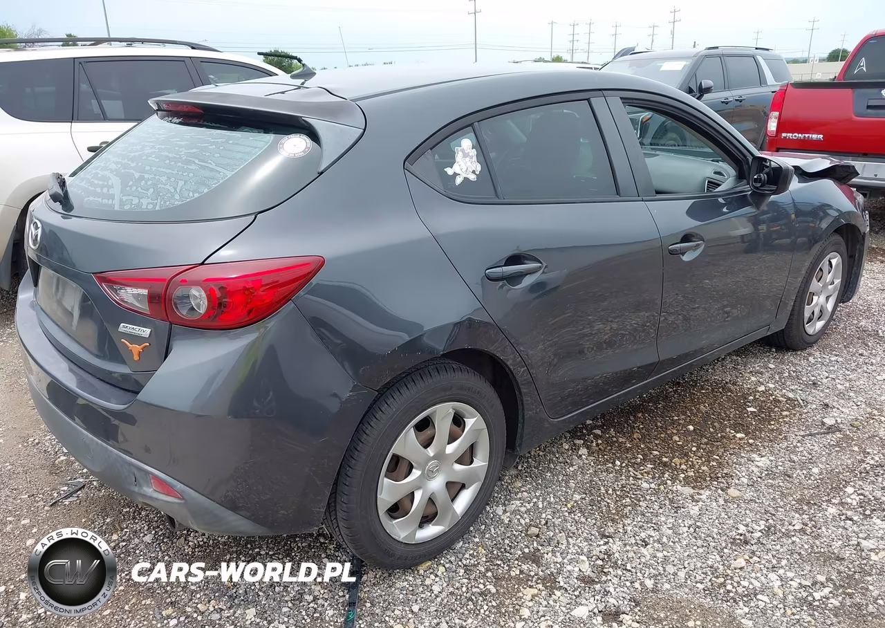 2016 Mazda Mazda3 I Sport VIN:3MZBM1J70GM255606 - 4