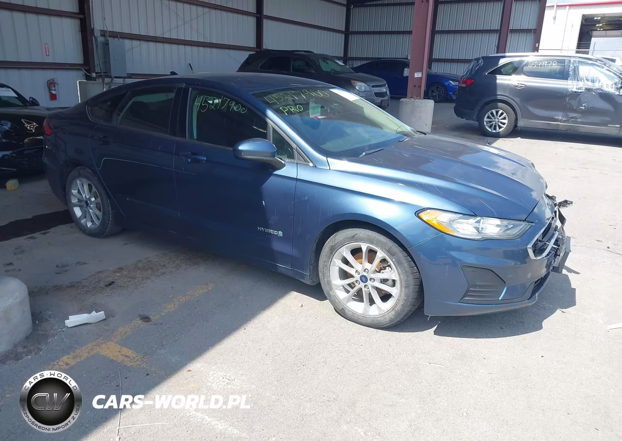 2019 Ford Fusion Hybrid Se – zdjęcie 1 z 16