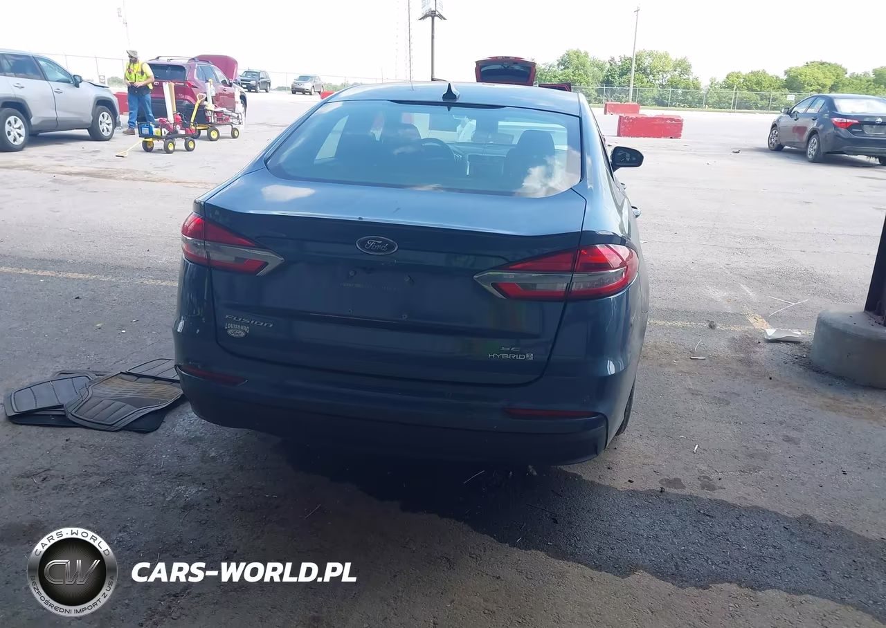 2019 Ford Fusion Hybrid Se VIN:3FA6P0LUXKR133572 - 16