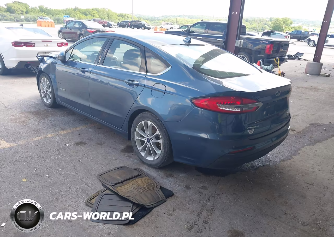 2019 Ford Fusion Hybrid Se VIN:3FA6P0LUXKR133572 - 3