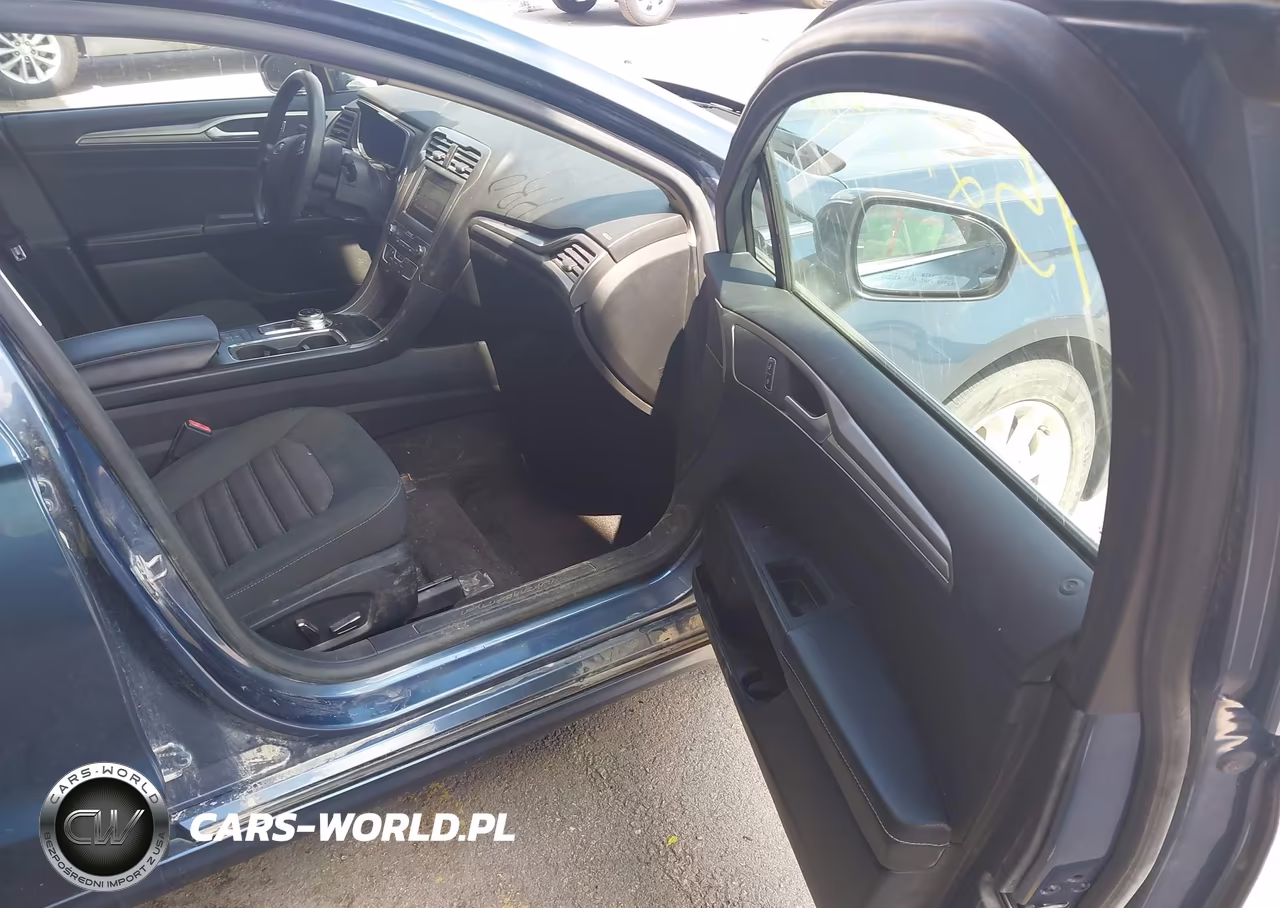 2019 Ford Fusion Hybrid Se VIN:3FA6P0LUXKR133572 - 5