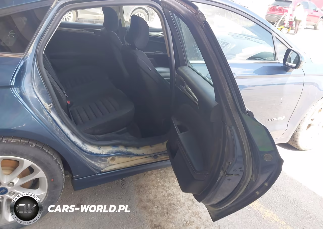 2019 Ford Fusion Hybrid Se VIN:3FA6P0LUXKR133572 - 8