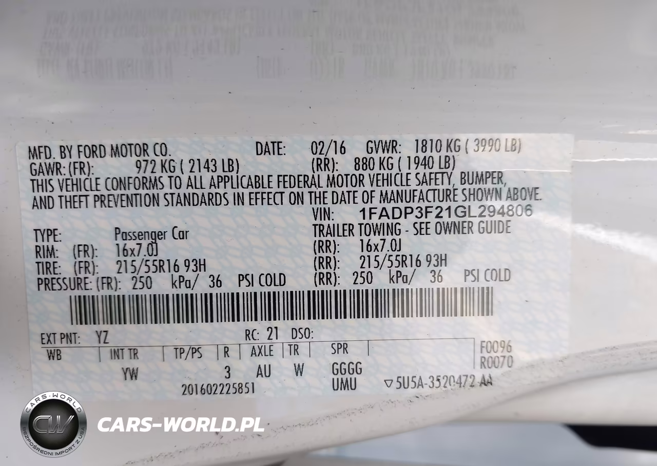 2016 Ford Focus Se VIN:1FADP3F21GL294806 - 9