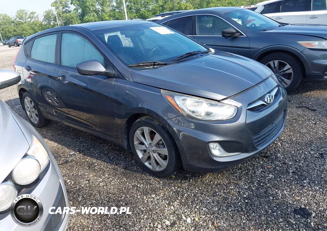 2012 Hyundai Accent Se