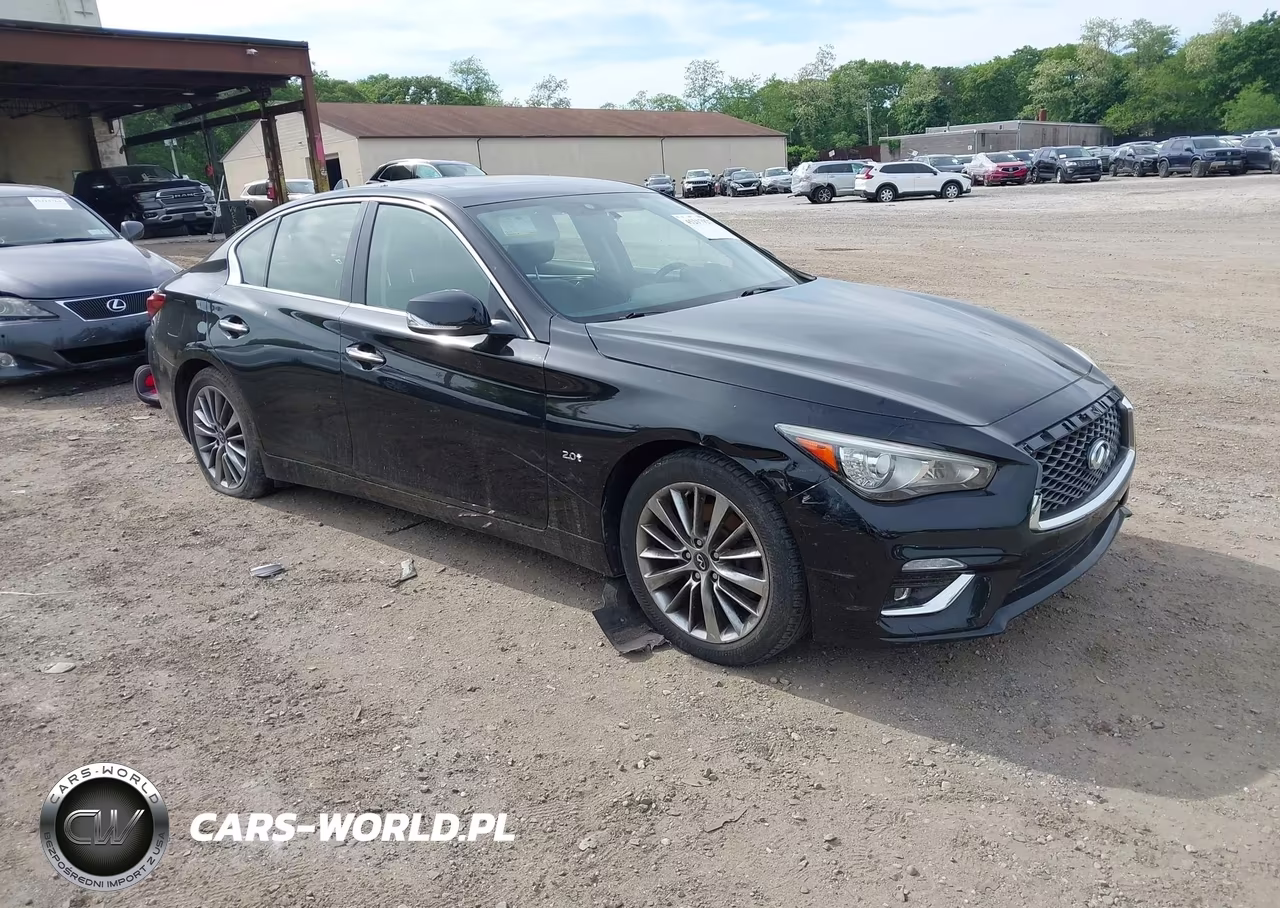 2018 Infiniti Q50 2.0T Luxe