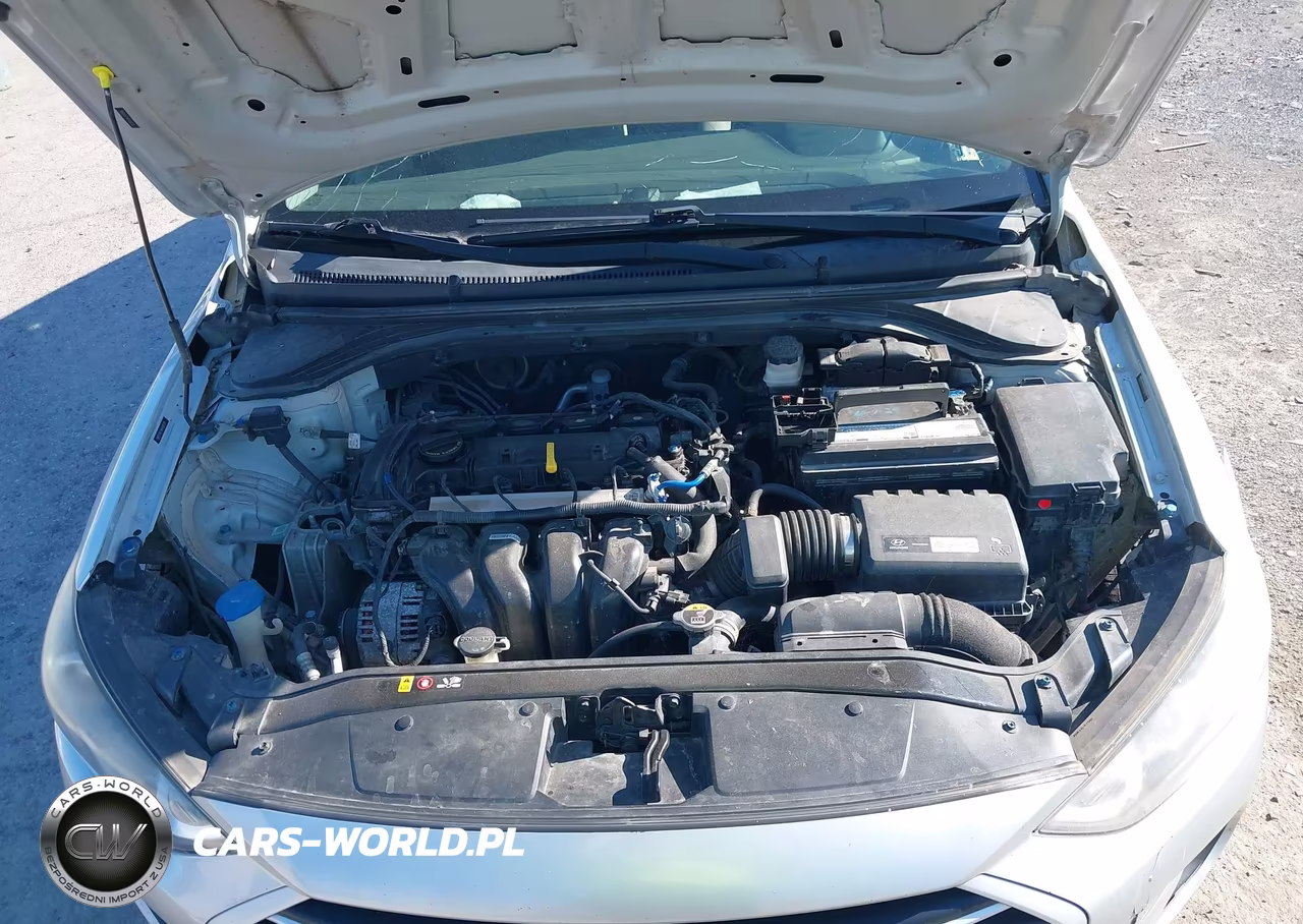 2017 Hyundai Elantra Se VIN:5NPD74LF9HH100178 - 10