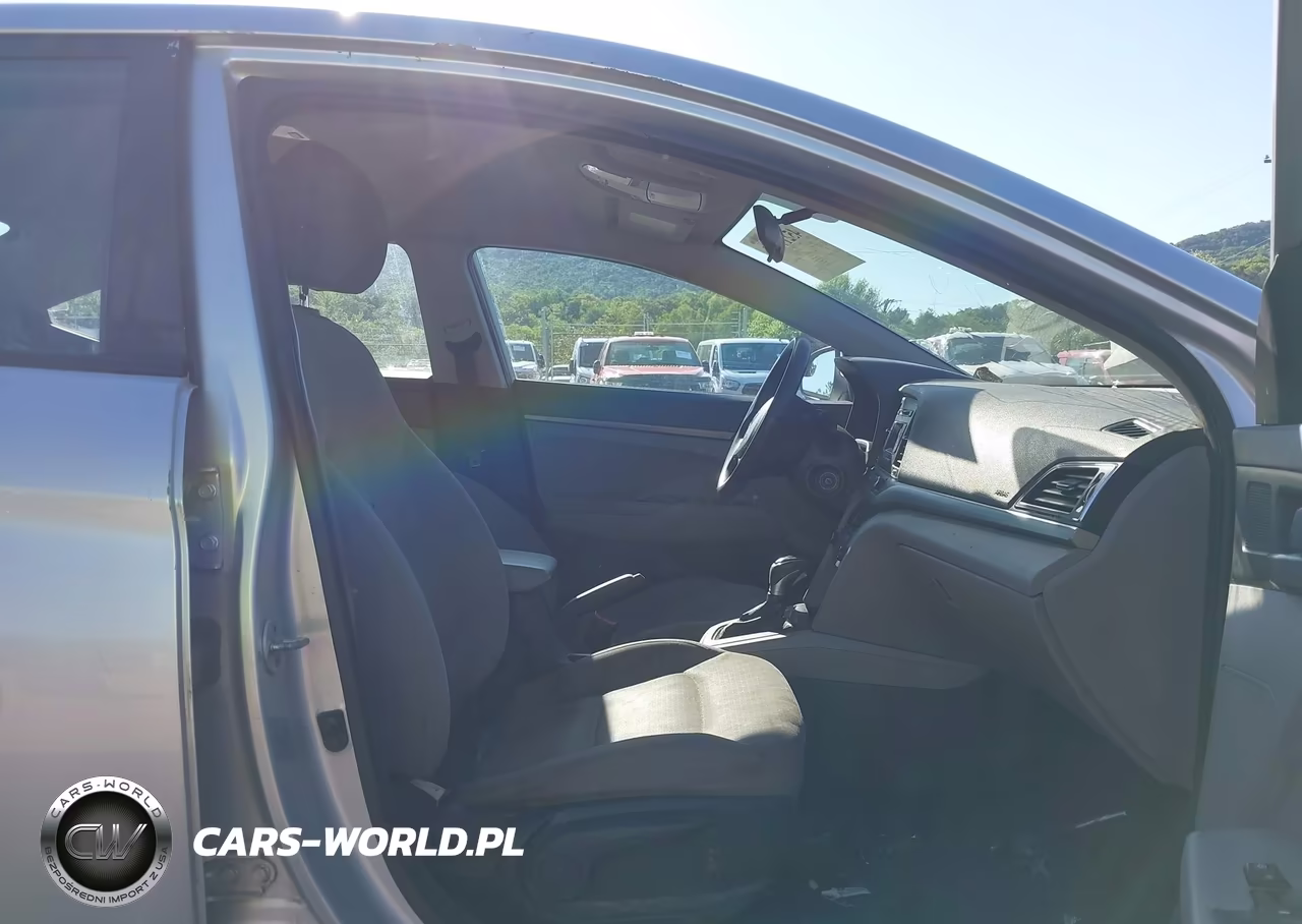 2017 Hyundai Elantra Se VIN:5NPD74LF9HH100178 - 5