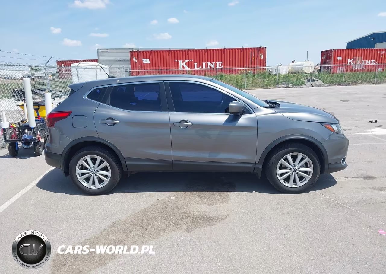 2019 Nissan Rogue Sport S VIN:JN1BJ1CR1KW625662 - 13