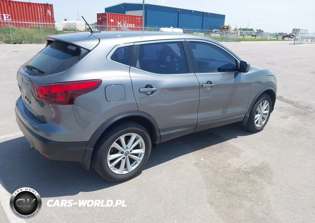 2019 Nissan Rogue Sport S VIN:JN1BJ1CR1KW625662 - 4
