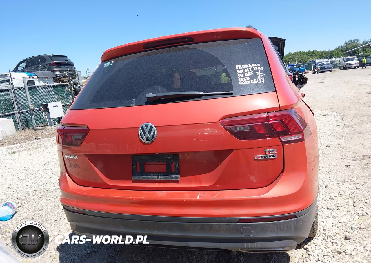 2018 Volkswagen Tiguan 2.0T S VIN:3VV0B7AX9JM014574 - 17