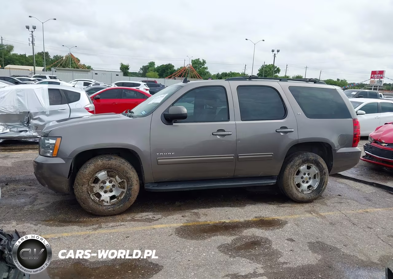 2012 Chevrolet Tahoe Lt VIN:1GNSCBE06CR285721 - 14