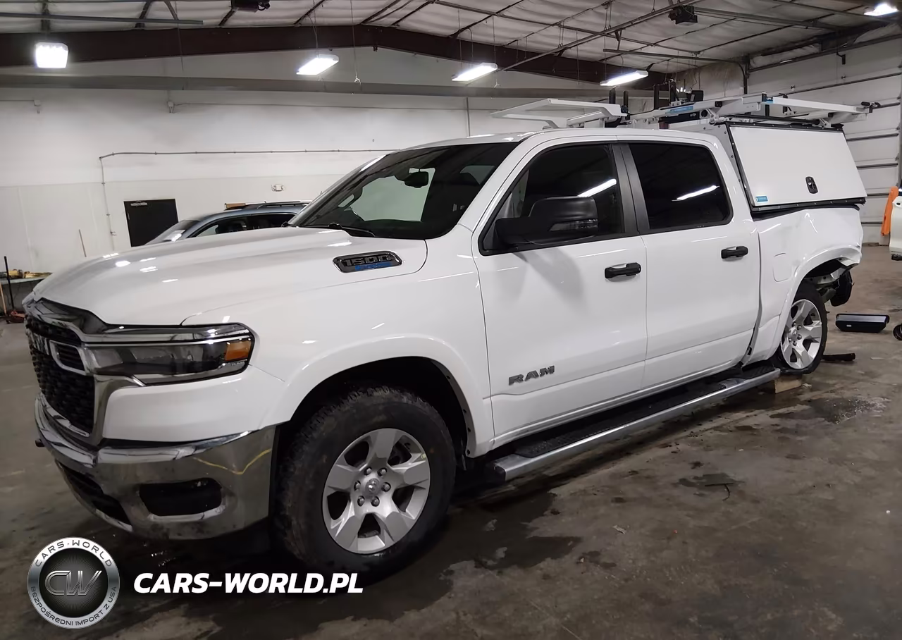 2026 Ram 1500 Big Horn 4X4 5'7 Box VIN:1C6RRFFG3TN294951 - 2