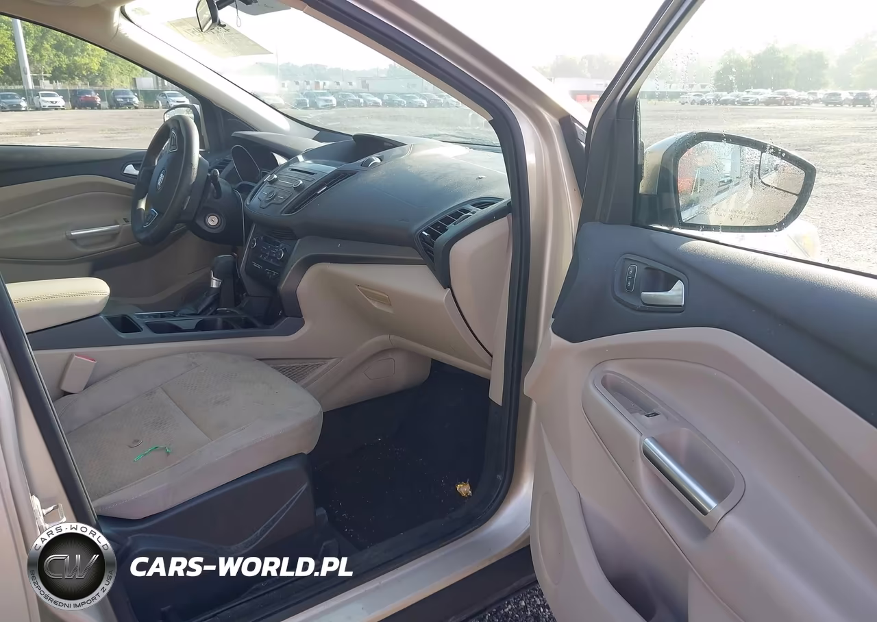 2017 Ford Escape Se VIN:1FMCU0GD6HUB05085 - 5