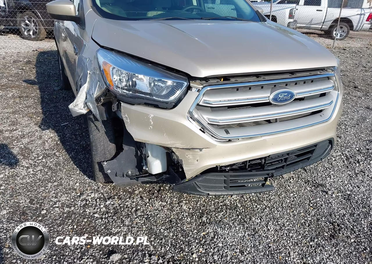 2017 Ford Escape Se VIN:1FMCU0GD6HUB05085 - 6