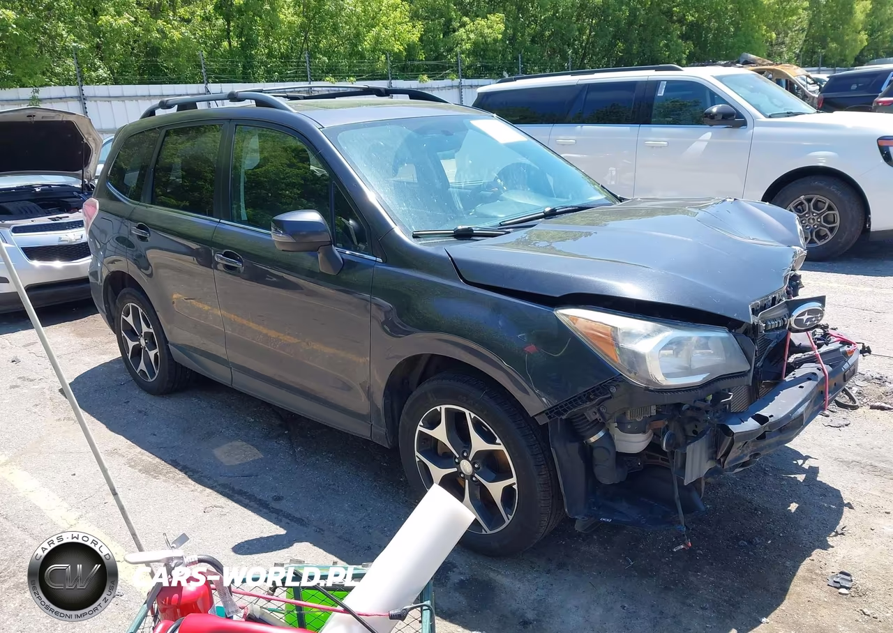 2014 Subaru Forester 2.0Xt Touring – zdjęcie 1 z 17