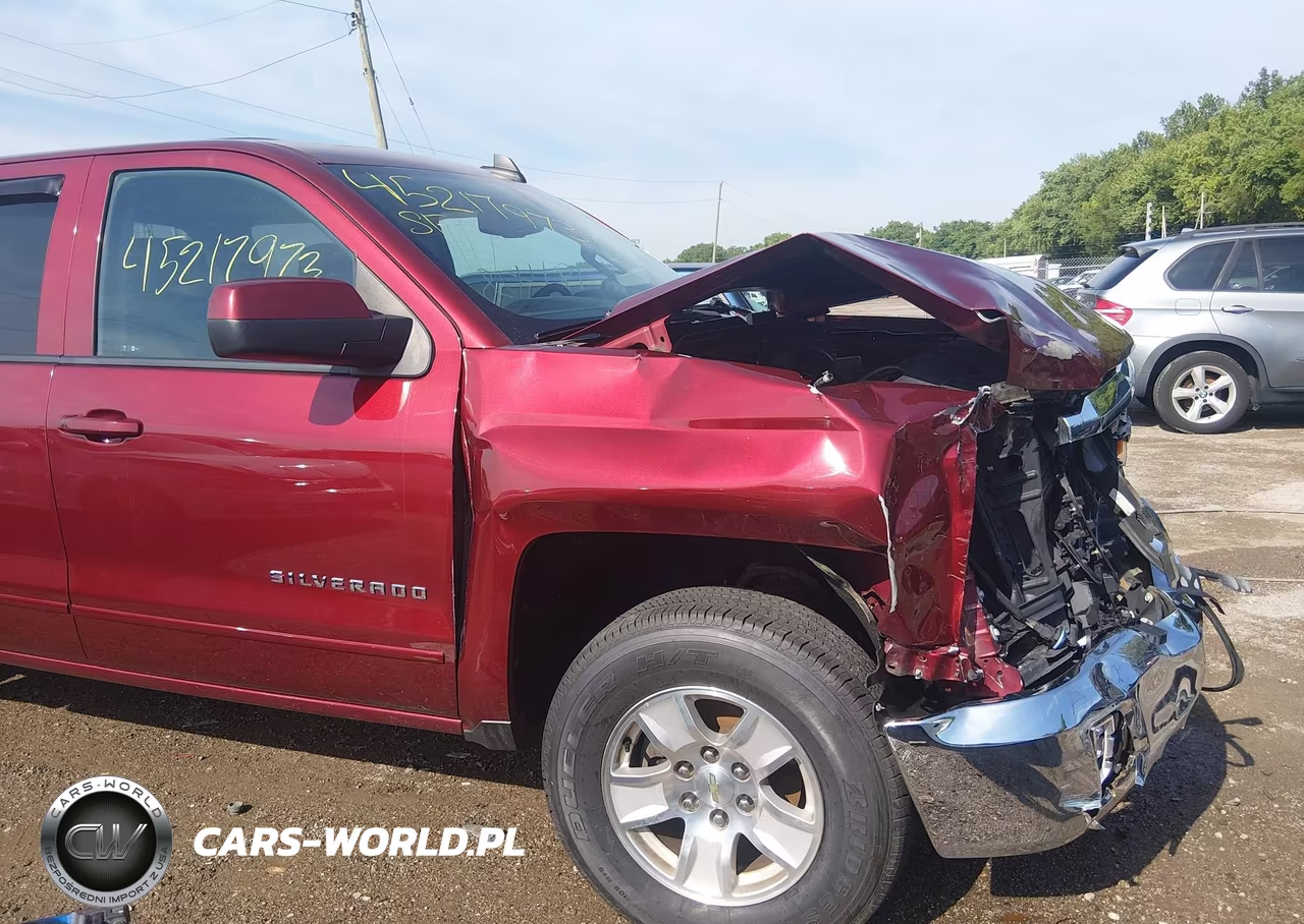 2017 Chevrolet Silverado 1500 1Lt VIN:3GCUKREC2HG168703 - 17