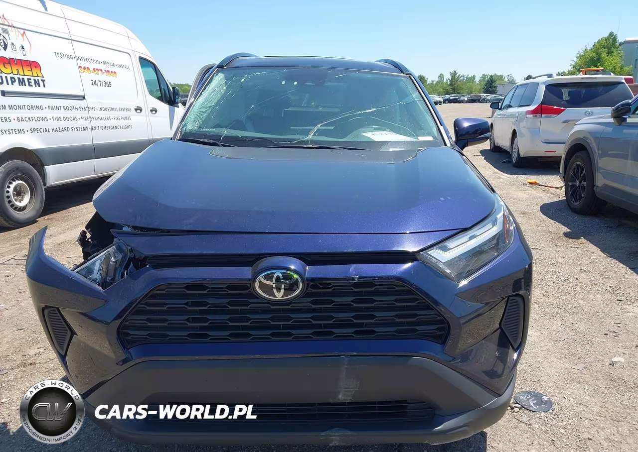 2025 Toyota Rav4 Hybrid Xle VIN:4T3RWRFVXSU185427 - 12
