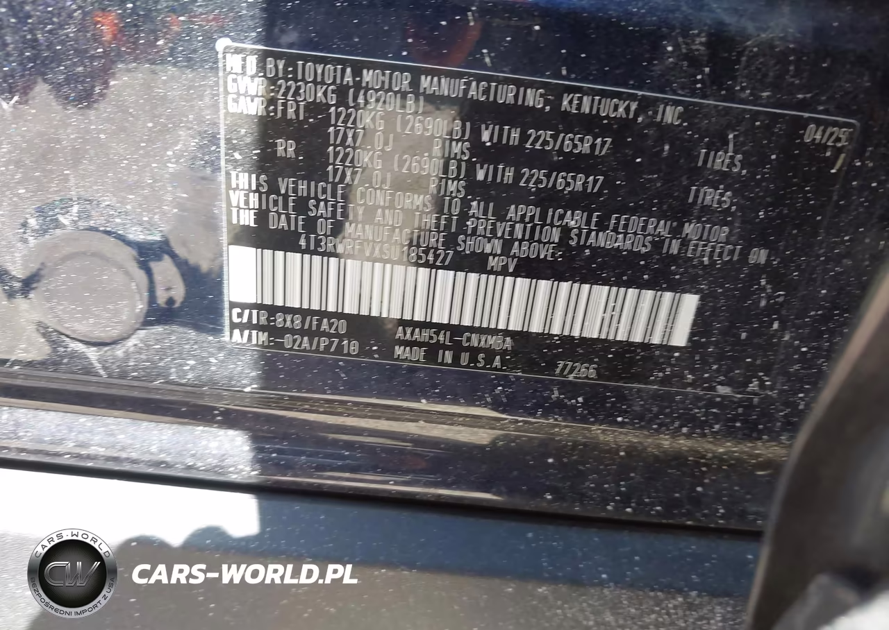 2025 Toyota Rav4 Hybrid Xle VIN:4T3RWRFVXSU185427 - 9