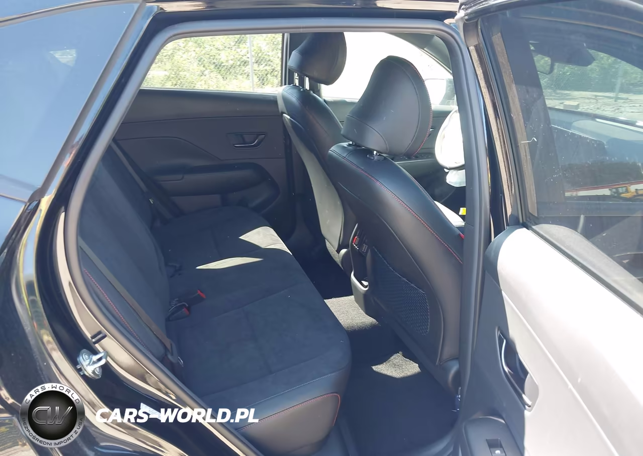 2025 Hyundai Kona N Line S VIN:KM8HBCA3XSU191621 - 8
