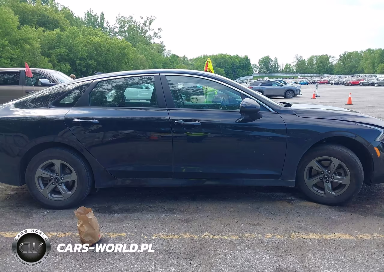 2023 Kia K5 Lxs VIN:5XXG14J25PG197646 - 13