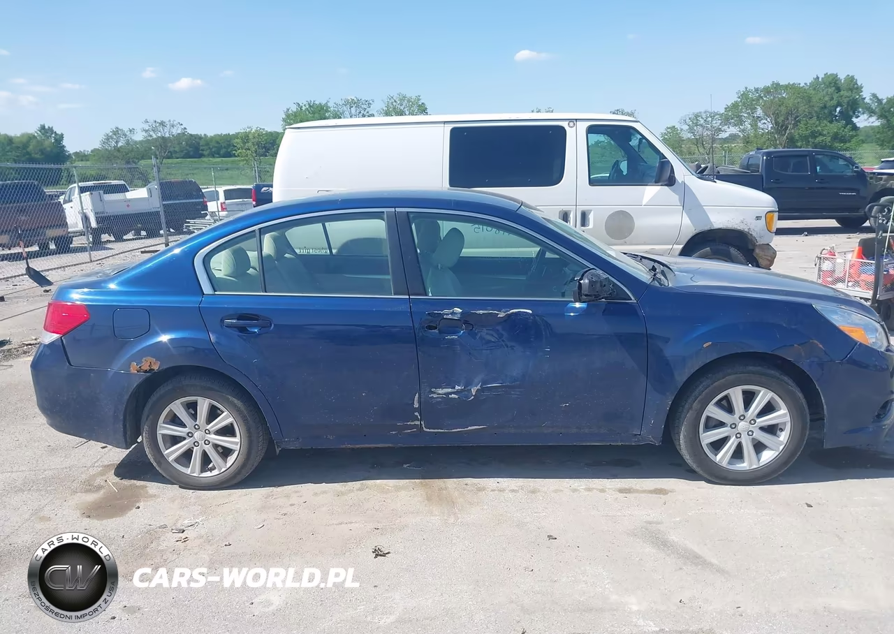 2010 Subaru Legacy 2.5I Premium VIN:4S3BMCC61A3242357 - 13