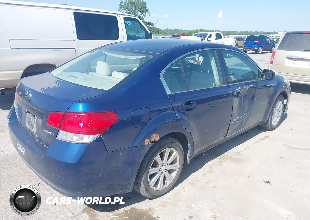 2010 Subaru Legacy 2.5I Premium VIN:4S3BMCC61A3242357 - 4
