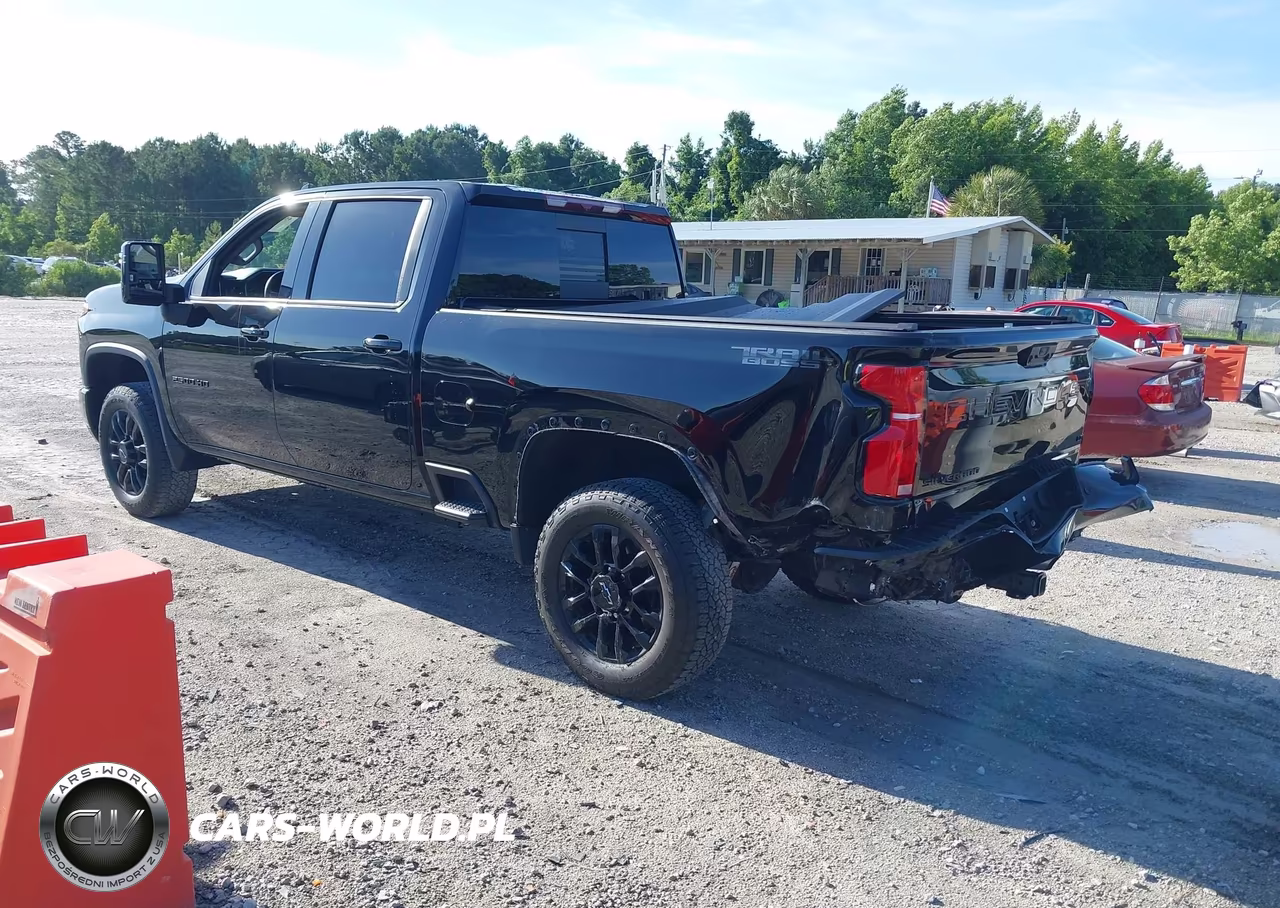 2025 Chevrolet Silverado 2500Hd 4Wd Standard Bed Ltz VIN:2GC4KPE72S1227191 - 3